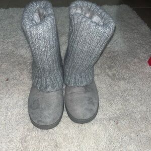 Cat & Jack Gray Knit Boots